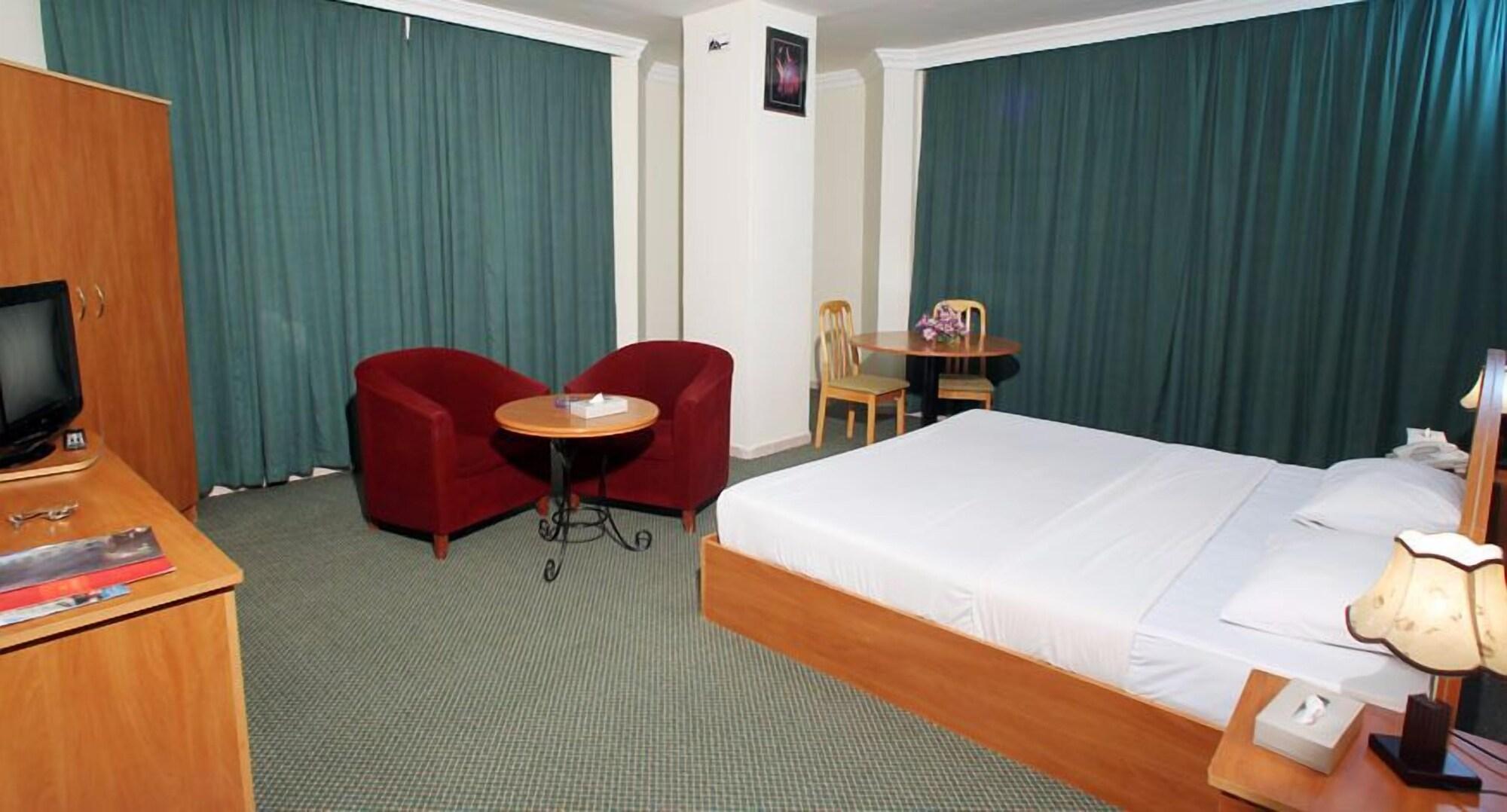 Gulf Horizon Hotel Ad Dawhah Esterno foto
